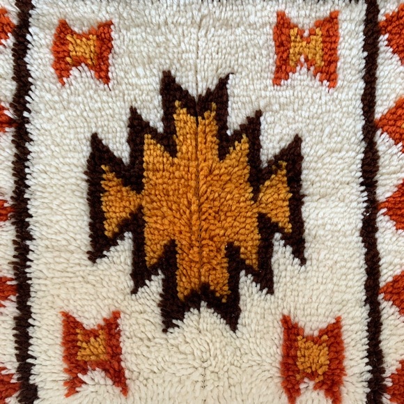 Vintage Tapestry Aztec Fringe Rug - Picture 5 of 5